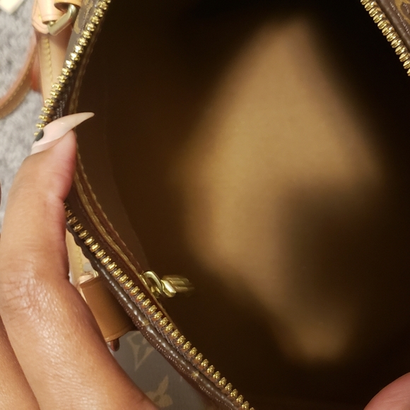 ***AUTHENTIC***Speedy B25 - Picture 4 of 11